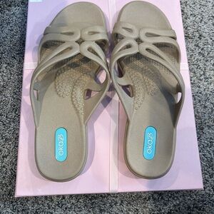 Oka B Oka Bee Women's Sandał Flip Flops In Chai Color Size S (4.5-5.5) Beige Tan